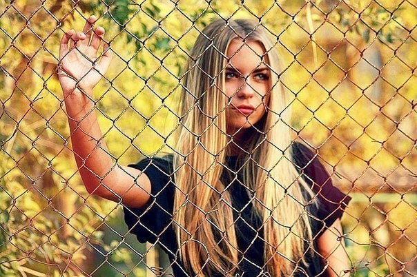 Странные люди пошли. Сами врут, а от других требуют правды.