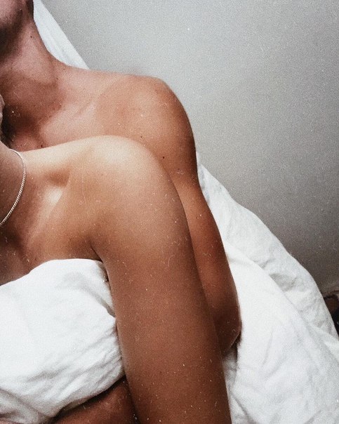 Я у тебя одна. 
Ты у меня один. 
 
Это самое лучшее что может быть.❤